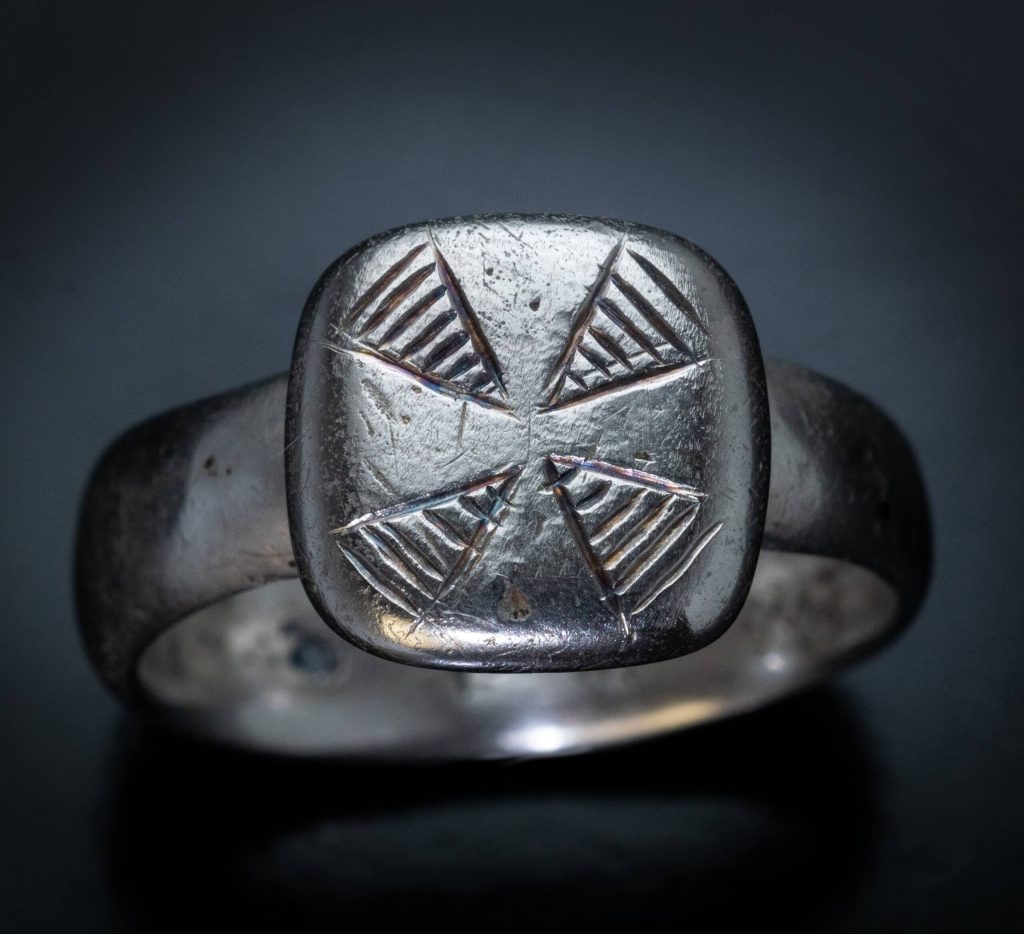 crusader ring dsc04568 scaled crusader ring dsc04568 scaled